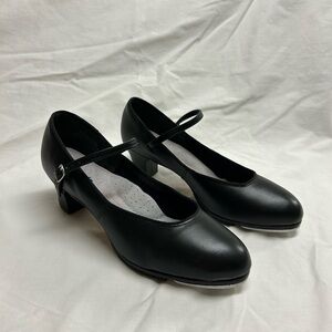 Capezio Jr. Footlight Tap Shoes 6.5 M (Black)